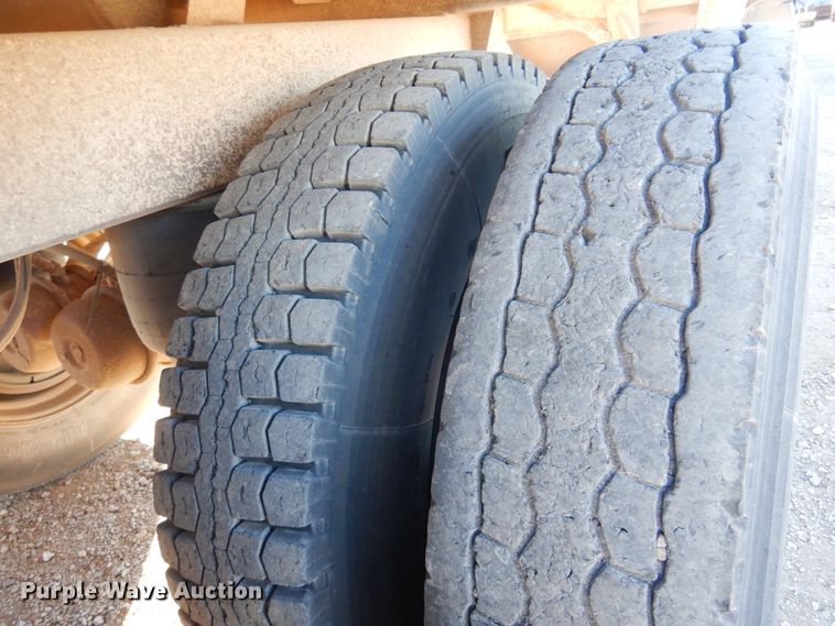 image for item DF0028 2012 Construction Trailer Specialist  bottom dump trailer