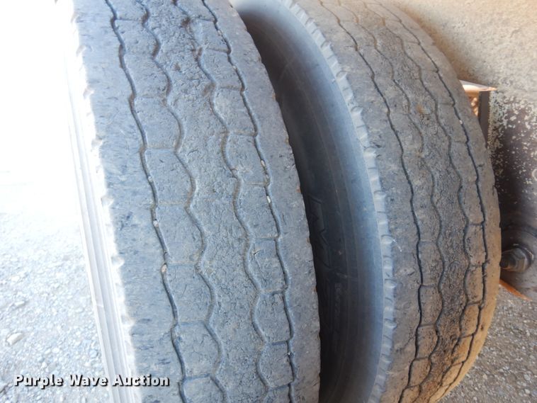 image for item DF0028 2012 Construction Trailer Specialist  bottom dump trailer