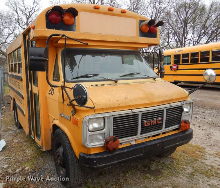 image for item DH3619 1991 GMC Vandura G3500  school bus