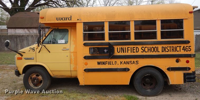 image for item DH3619 1991 GMC Vandura G3500  school bus