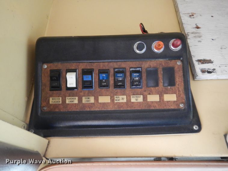 image for item DH3619 1991 GMC Vandura G3500  school bus