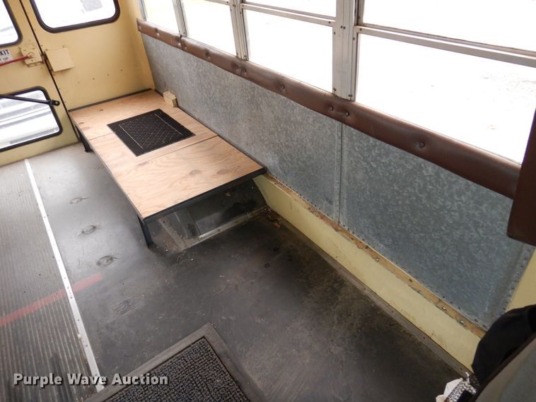 image for item DH3619 1991 GMC Vandura G3500  school bus