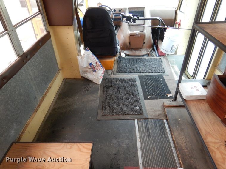 image for item DH3619 1991 GMC Vandura G3500  school bus