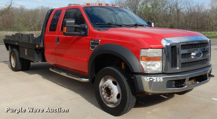 image for item DH8990 2010 Ford F550 Super Duty XLT  flatbed truck