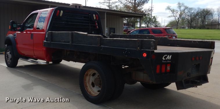 image for item DH8990 2010 Ford F550 Super Duty XLT  flatbed truck