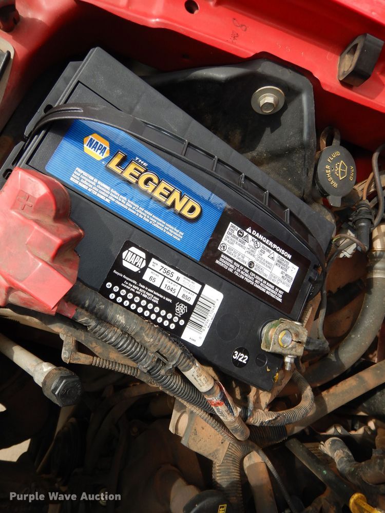 image for item DH8990 2010 Ford F550 Super Duty XLT  flatbed truck