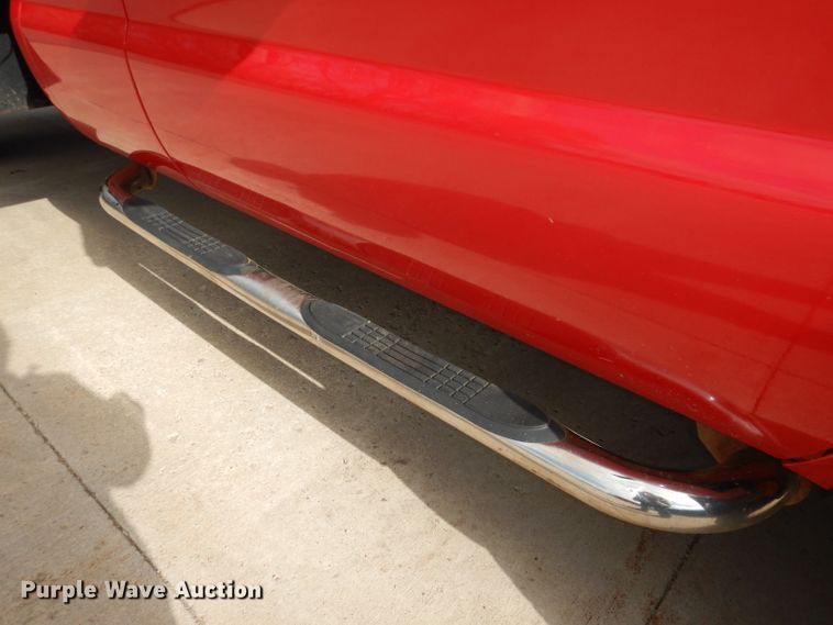 image for item DH8990 2010 Ford F550 Super Duty XLT  flatbed truck