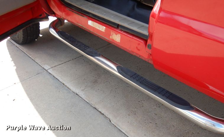 image for item DH8990 2010 Ford F550 Super Duty XLT  flatbed truck