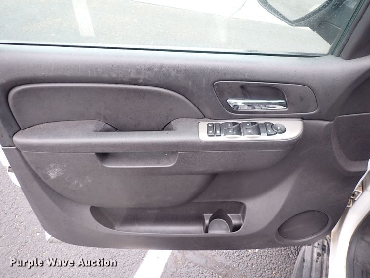 image for item DI1859 2013 Chevrolet Tahoe Police  SUV