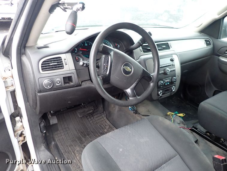 image for item DI1859 2013 Chevrolet Tahoe Police  SUV