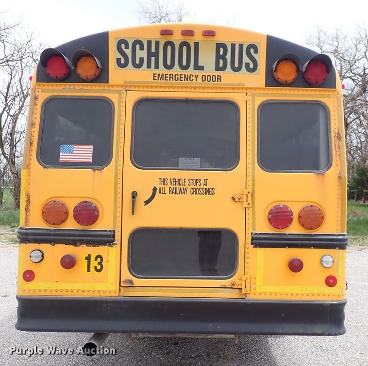 image for item DI1881 2005 Freightliner FS65  bus