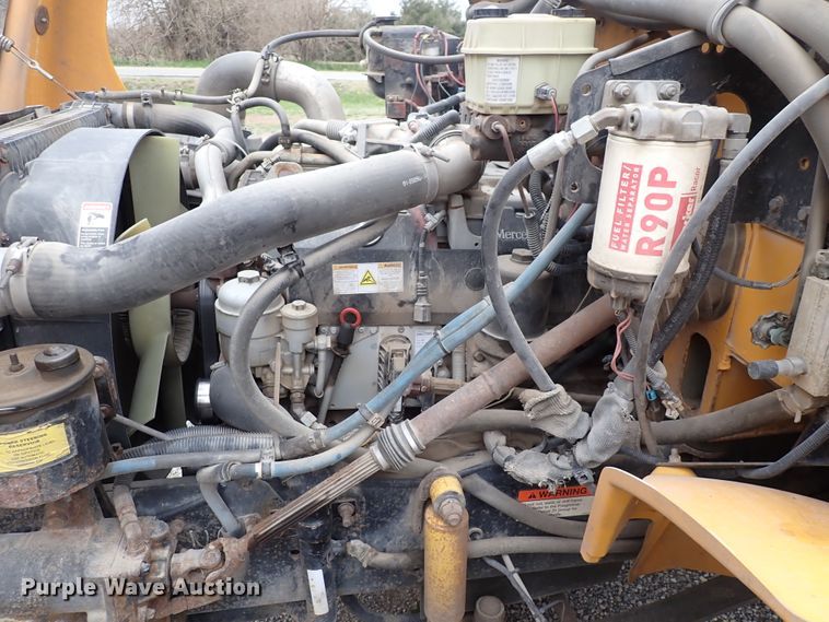 image for item DI1881 2005 Freightliner FS65  bus