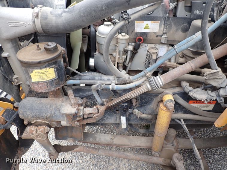 image for item DI1881 2005 Freightliner FS65  bus