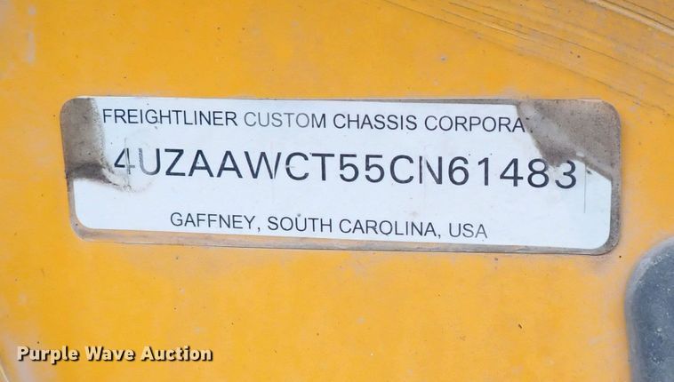 image for item DI1881 2005 Freightliner FS65  bus