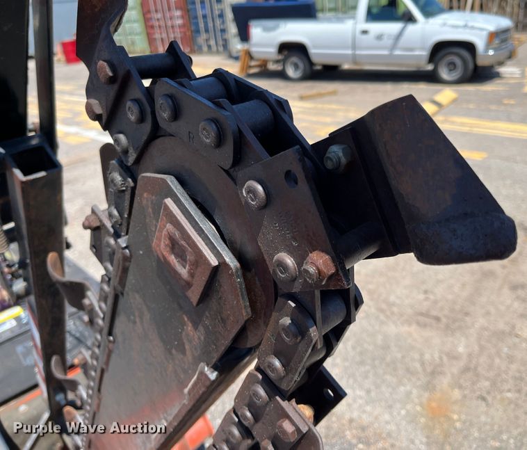 image for item DI1885 Ditch Witch 1820  trencher