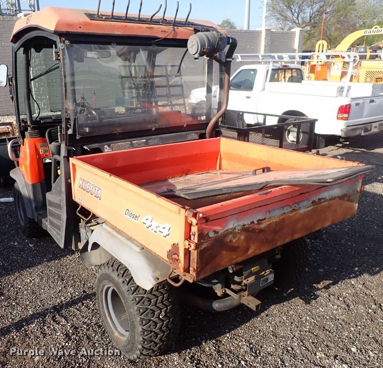 image for item DI1887 2005 Kubota KTV 900  utility vehicle