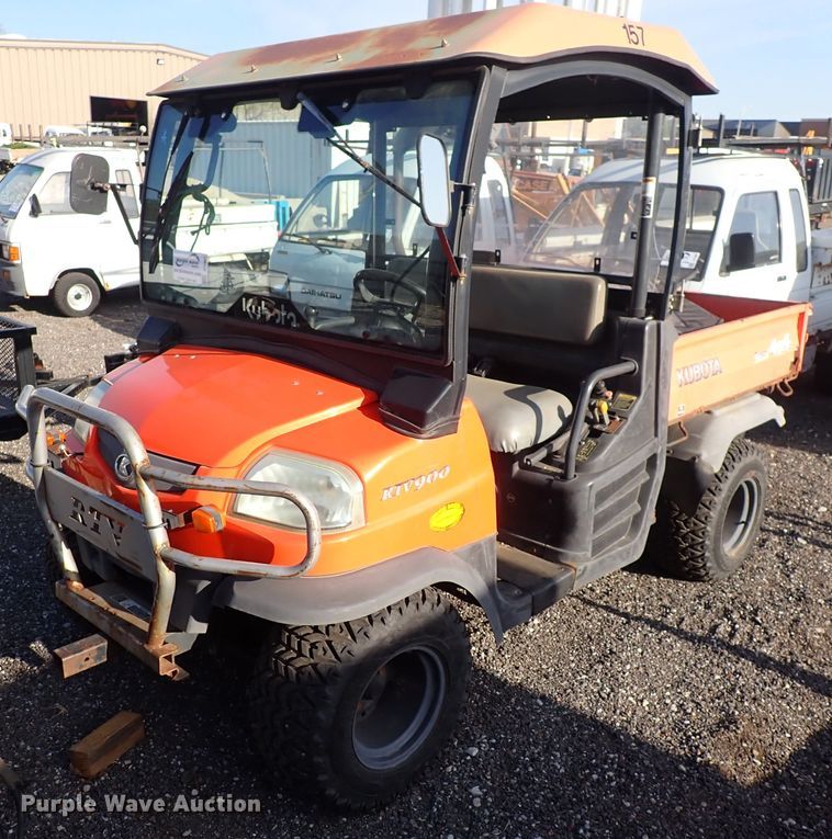 image for item DI1887 2005 Kubota KTV 900  utility vehicle