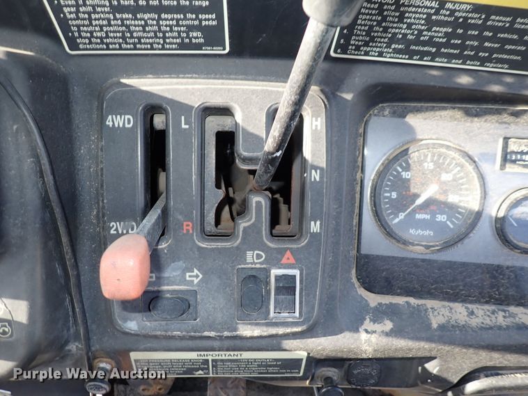 image for item DI1887 2005 Kubota KTV 900  utility vehicle