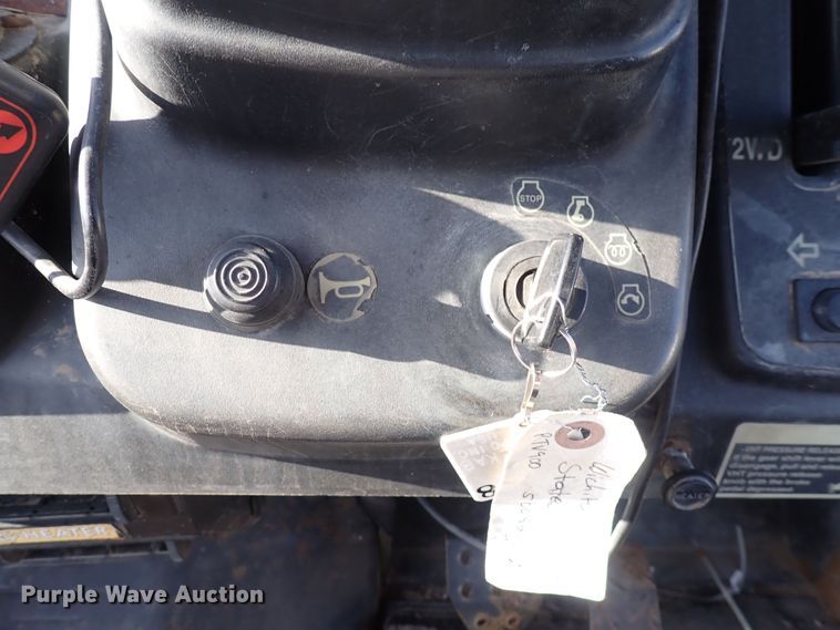 image for item DI1887 2005 Kubota KTV 900  utility vehicle