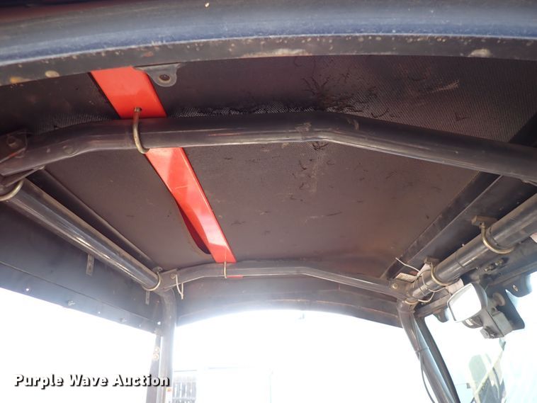 image for item DI1887 2005 Kubota KTV 900  utility vehicle