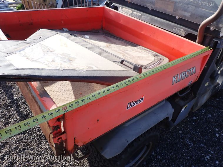 image for item DI1887 2005 Kubota KTV 900  utility vehicle