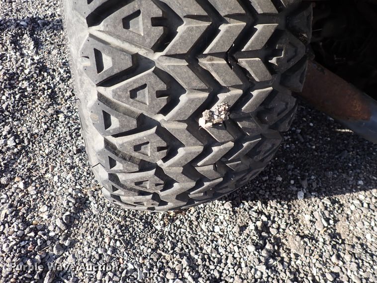 image for item DI1887 2005 Kubota KTV 900  utility vehicle