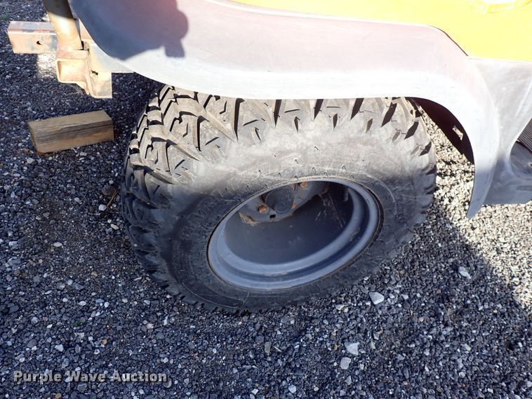 image for item DI1887 2005 Kubota KTV 900  utility vehicle