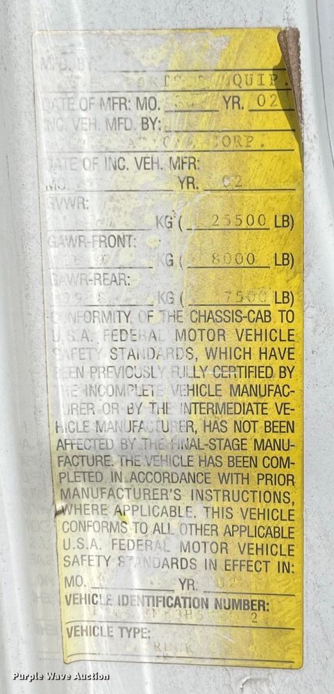 image for item DI1890 2003 International 4200  grain truck