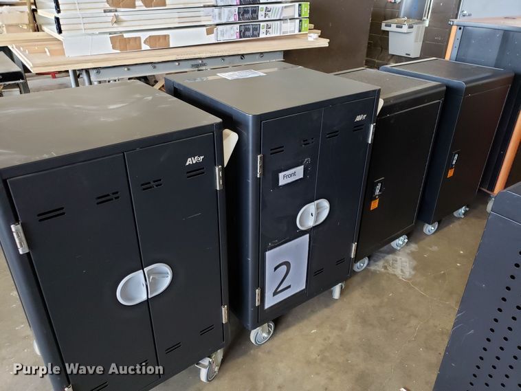 image for item DI1935 (22) charging carts