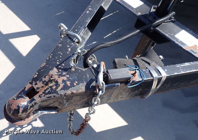 image for item DI1940 2006 H&H  utility trailer