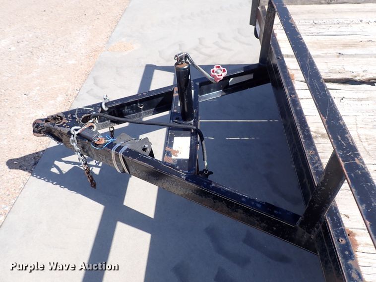 image for item DI1940 2006 H&H  utility trailer