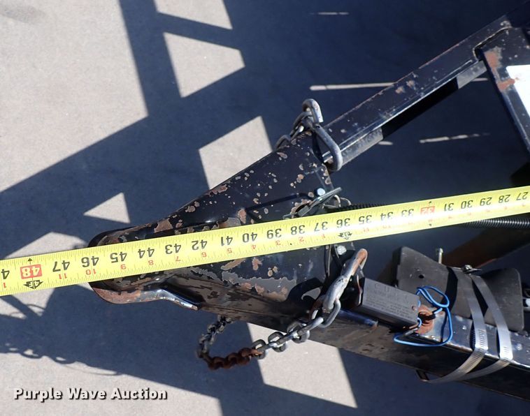 image for item DI1940 2006 H&H  utility trailer