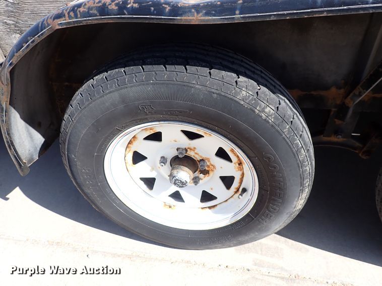 image for item DI1940 2006 H&H  utility trailer