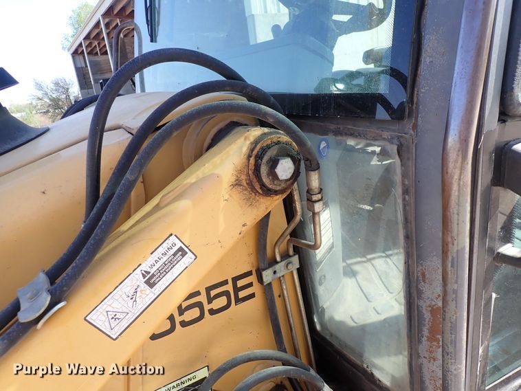image for item DI1943 New Holland 555E  backhoe