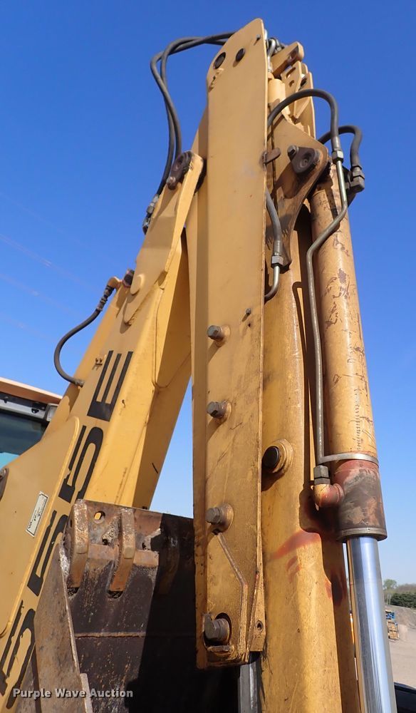image for item DI1943 New Holland 555E  backhoe