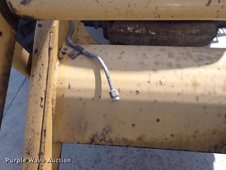 image for item DI1943 New Holland 555E  backhoe