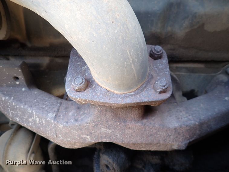 image for item DI1943 New Holland 555E  backhoe