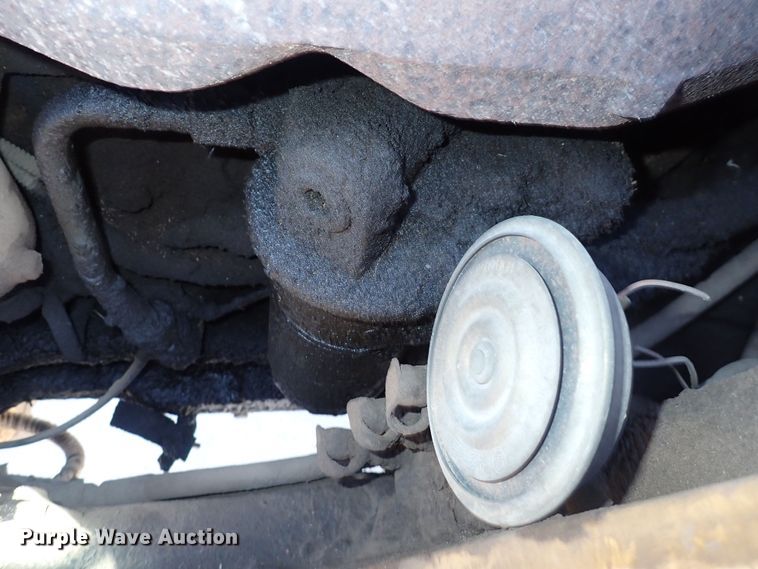 image for item DI1943 New Holland 555E  backhoe