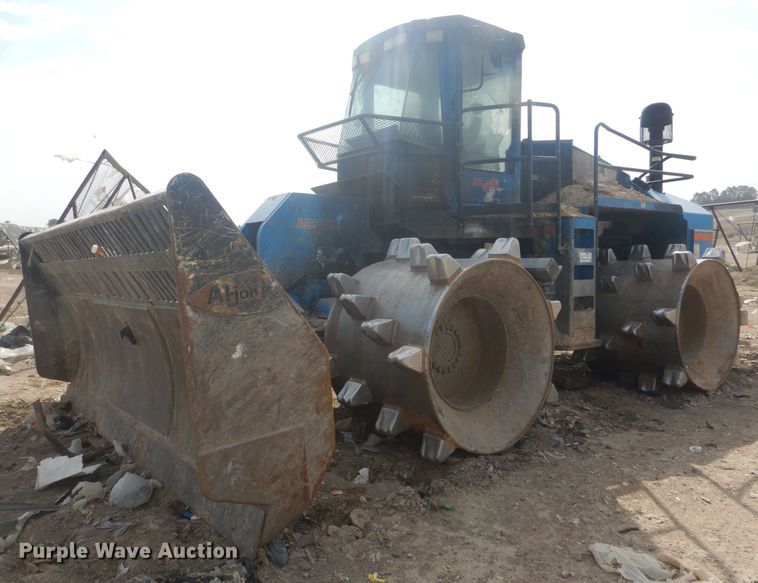 image for item DJ1302 2004 Al-jon 525  landfill compactor