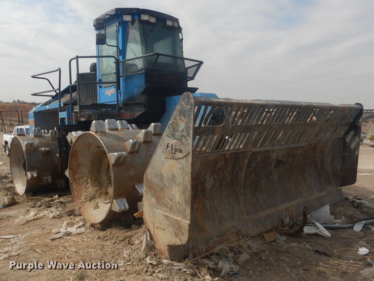 image for item DJ1302 2004 Al-jon 525  landfill compactor