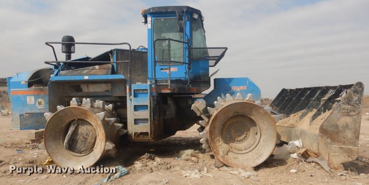 image for item DJ1302 2004 Al-jon 525  landfill compactor