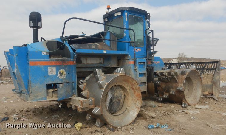 image for item DJ1302 2004 Al-jon 525  landfill compactor