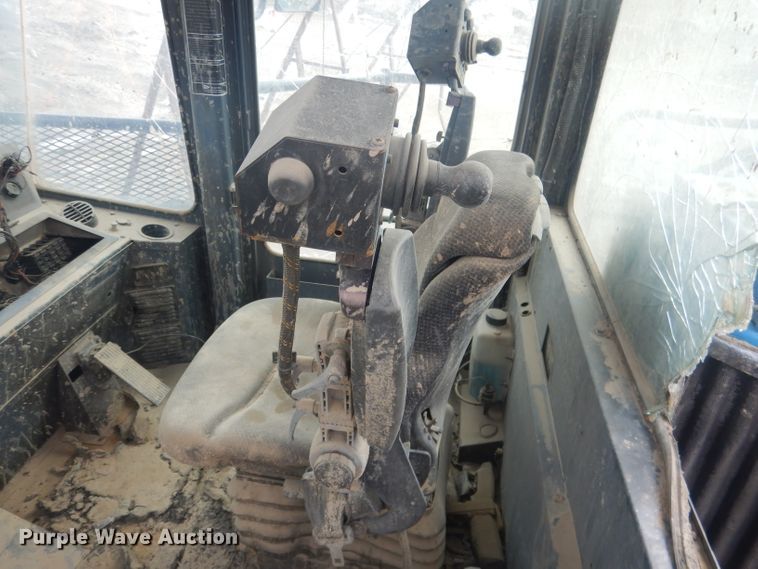 image for item DJ1302 2004 Al-jon 525  landfill compactor