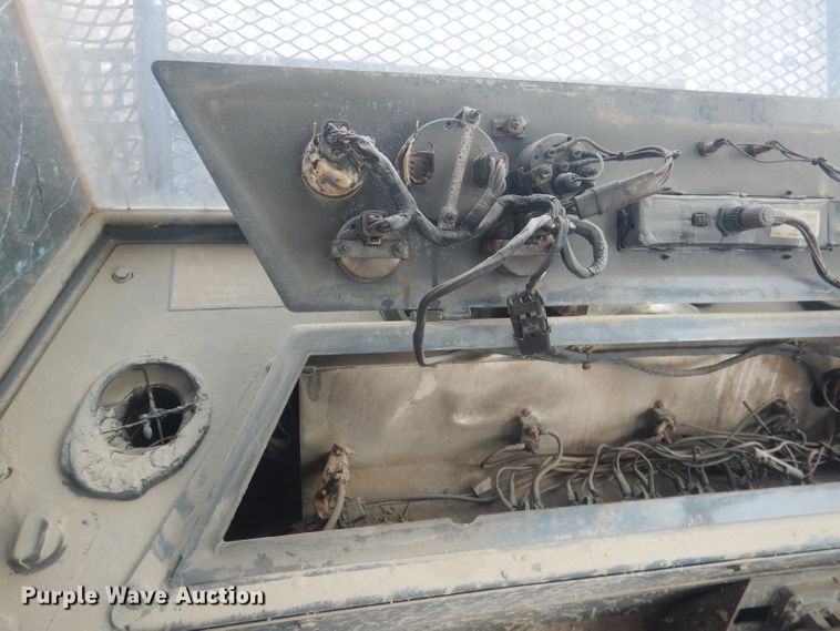 image for item DJ1302 2004 Al-jon 525  landfill compactor