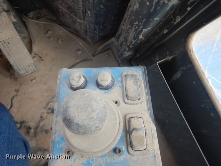 image for item DJ1302 2004 Al-jon 525  landfill compactor