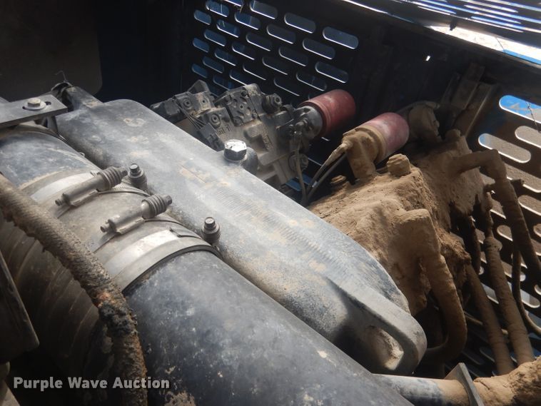 image for item DJ1302 2004 Al-jon 525  landfill compactor