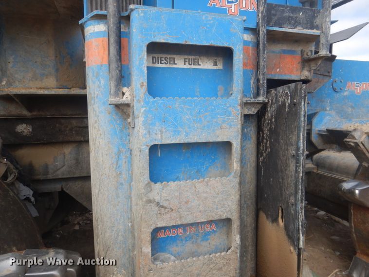 image for item DJ1302 2004 Al-jon 525  landfill compactor