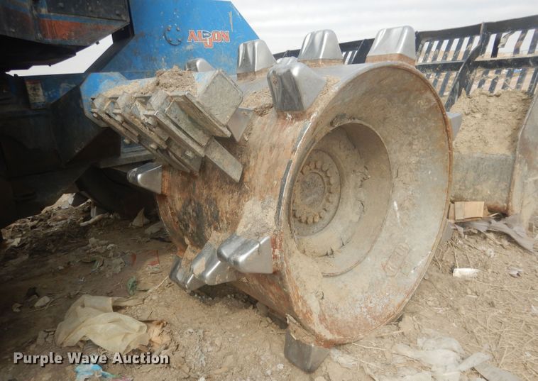 image for item DJ1302 2004 Al-jon 525  landfill compactor