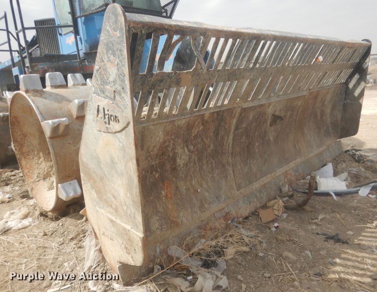 image for item DJ1302 2004 Al-jon 525  landfill compactor