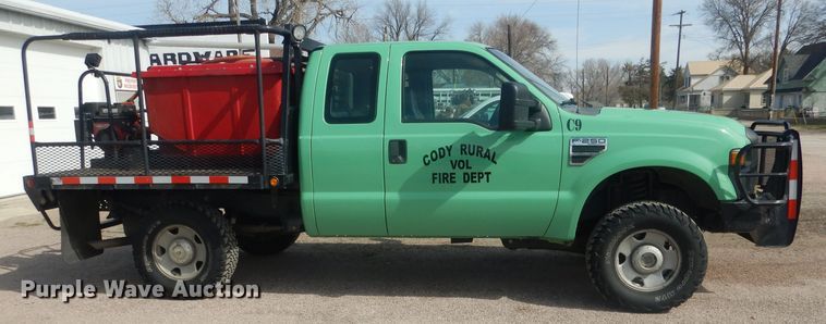 image for item DJ1313 2008 Ford F250 Super Duty XL  SuperCab brush fire truck